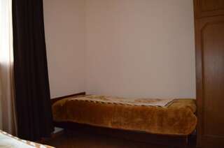Отели типа «постель и завтрак» Masoor Ванадзор Бюджетный двухместный номер с 2 отдельными кроватями-3